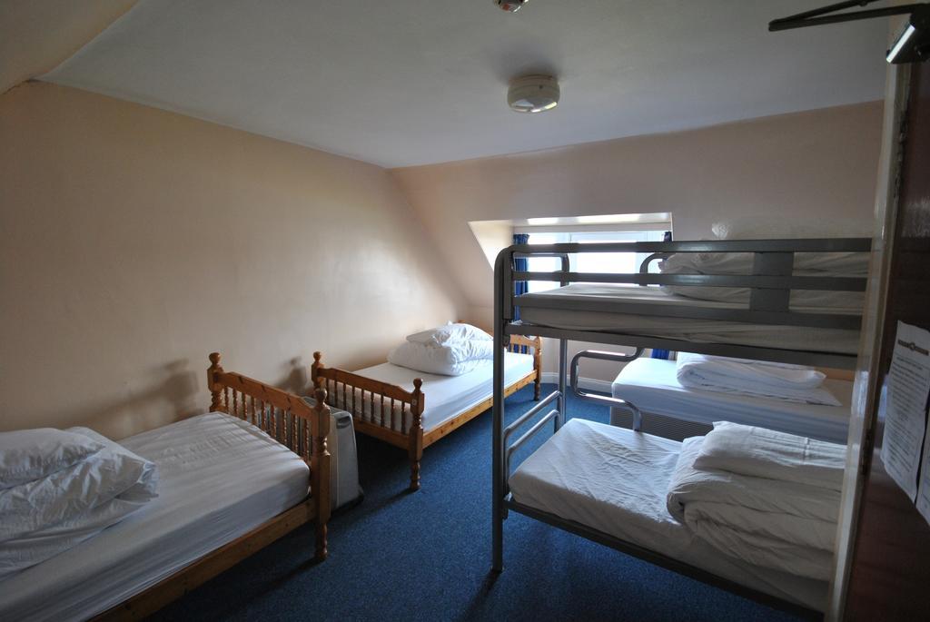 Saucy Mary'S Hostel Kyleakin Kamer foto