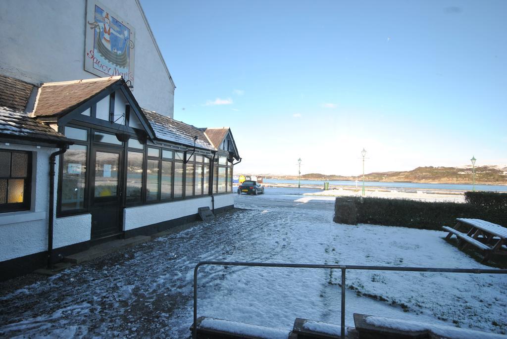 Saucy Mary'S Hostel Kyleakin Kamer foto